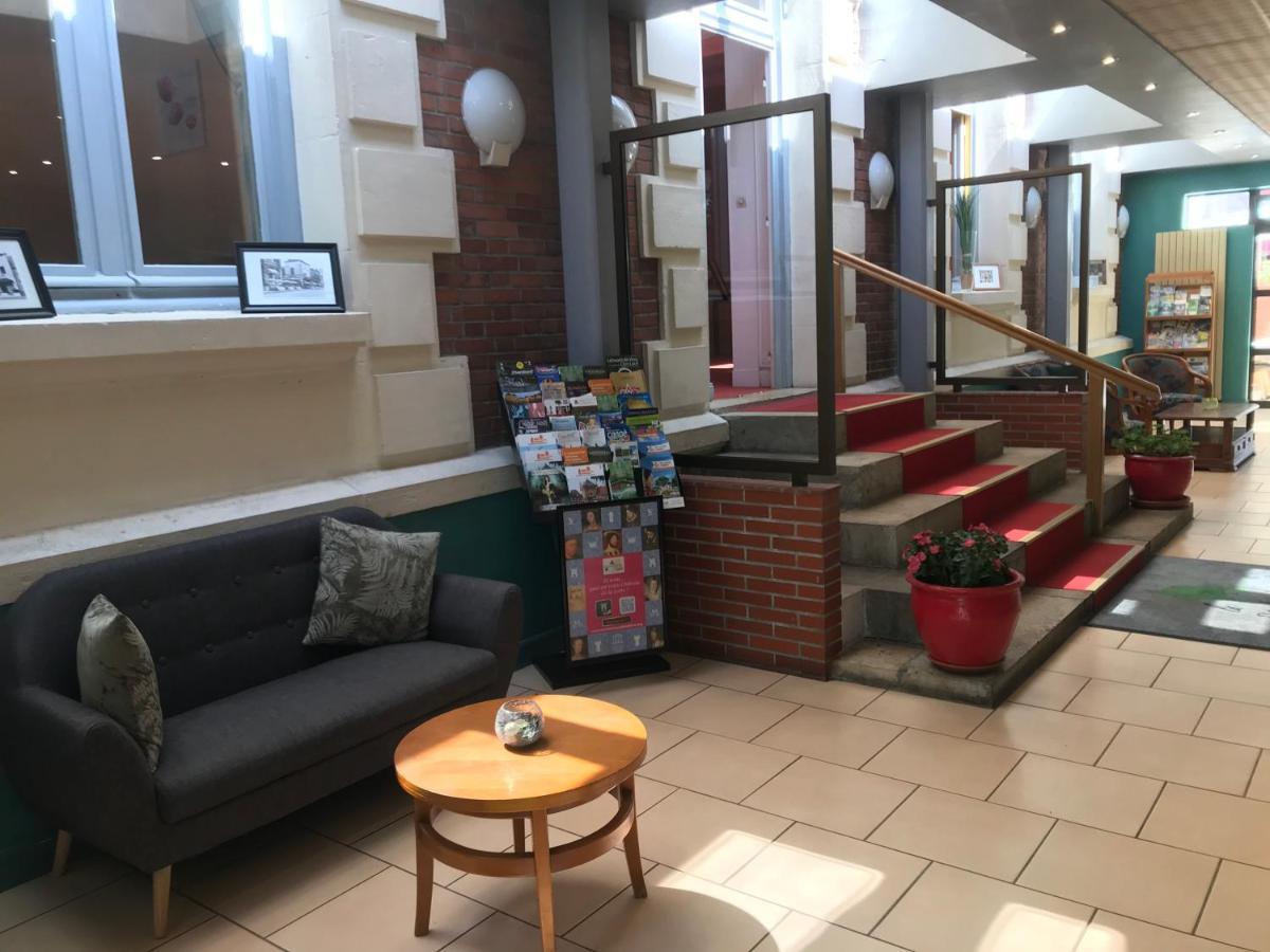 Hotel Le Beau Site Gien Eksteriør billede