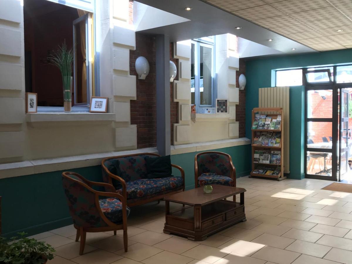 Hotel Le Beau Site Gien Eksteriør billede