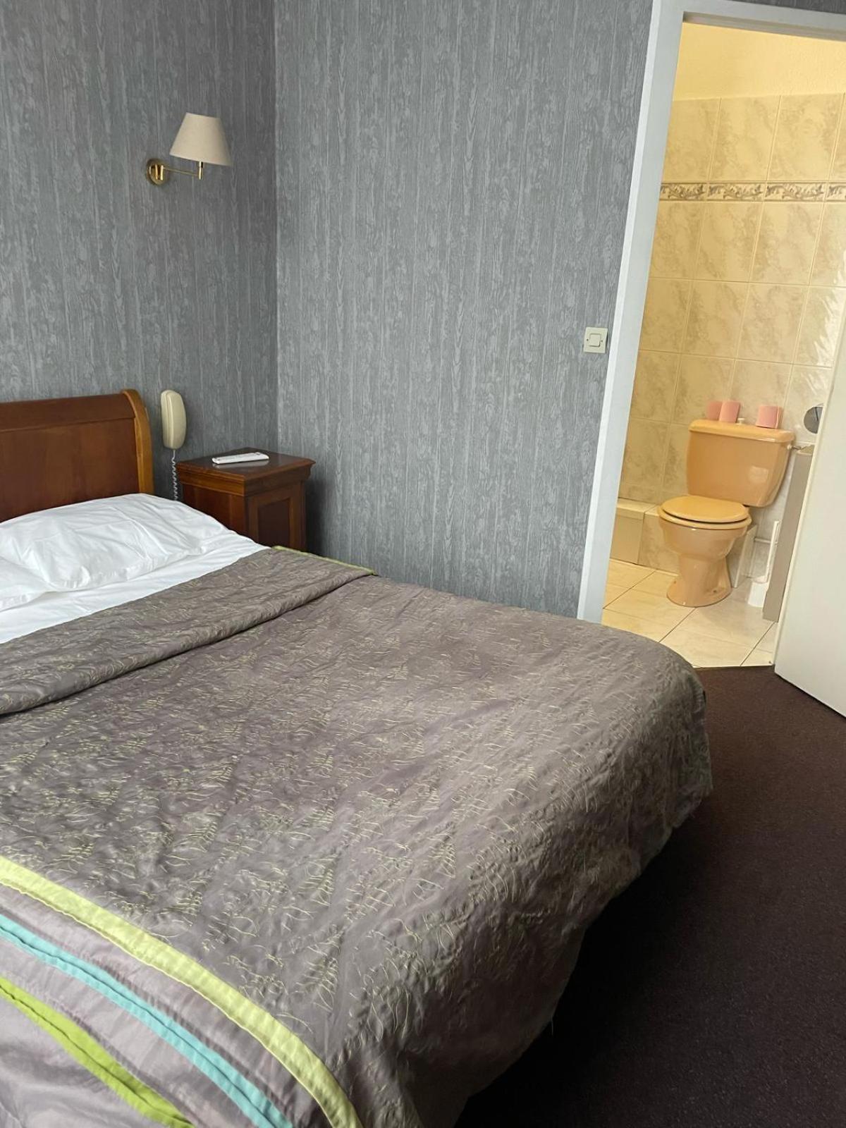 Hotel Le Beau Site Gien Eksteriør billede