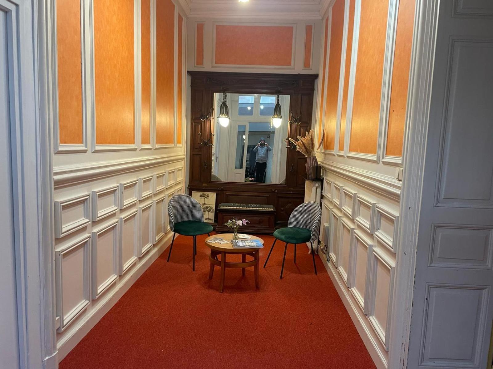 Hotel Le Beau Site Gien Eksteriør billede