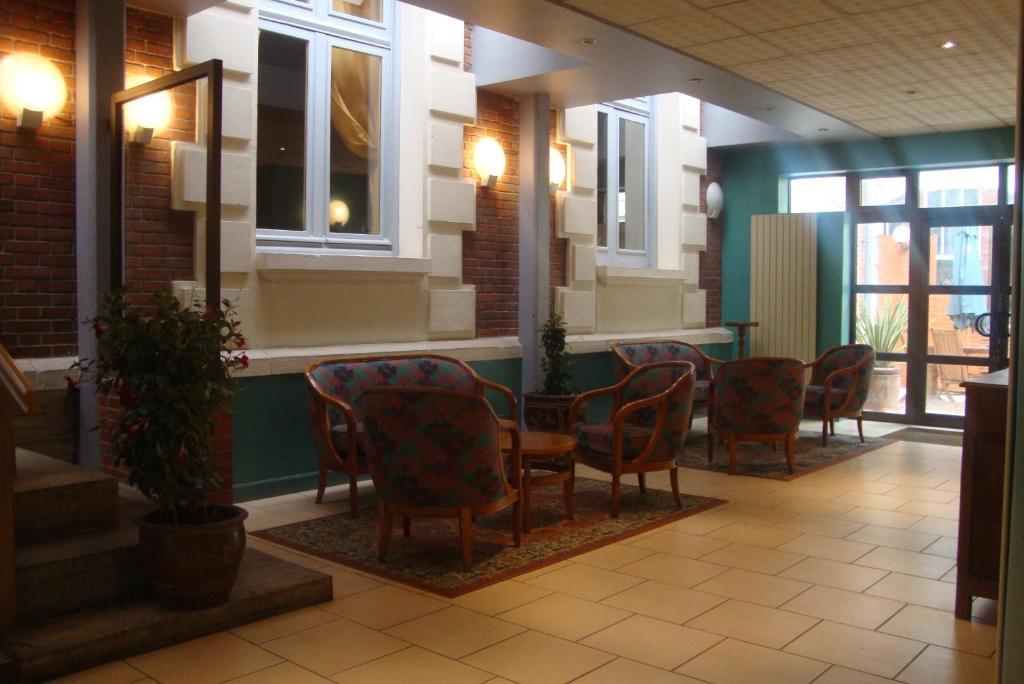 Hotel Le Beau Site Gien Eksteriør billede